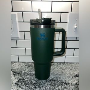 Stanley 40 oz quencher